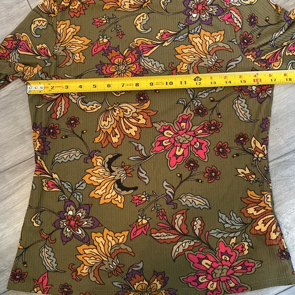 Paraphrase Floral Top - Picture 5 of 6